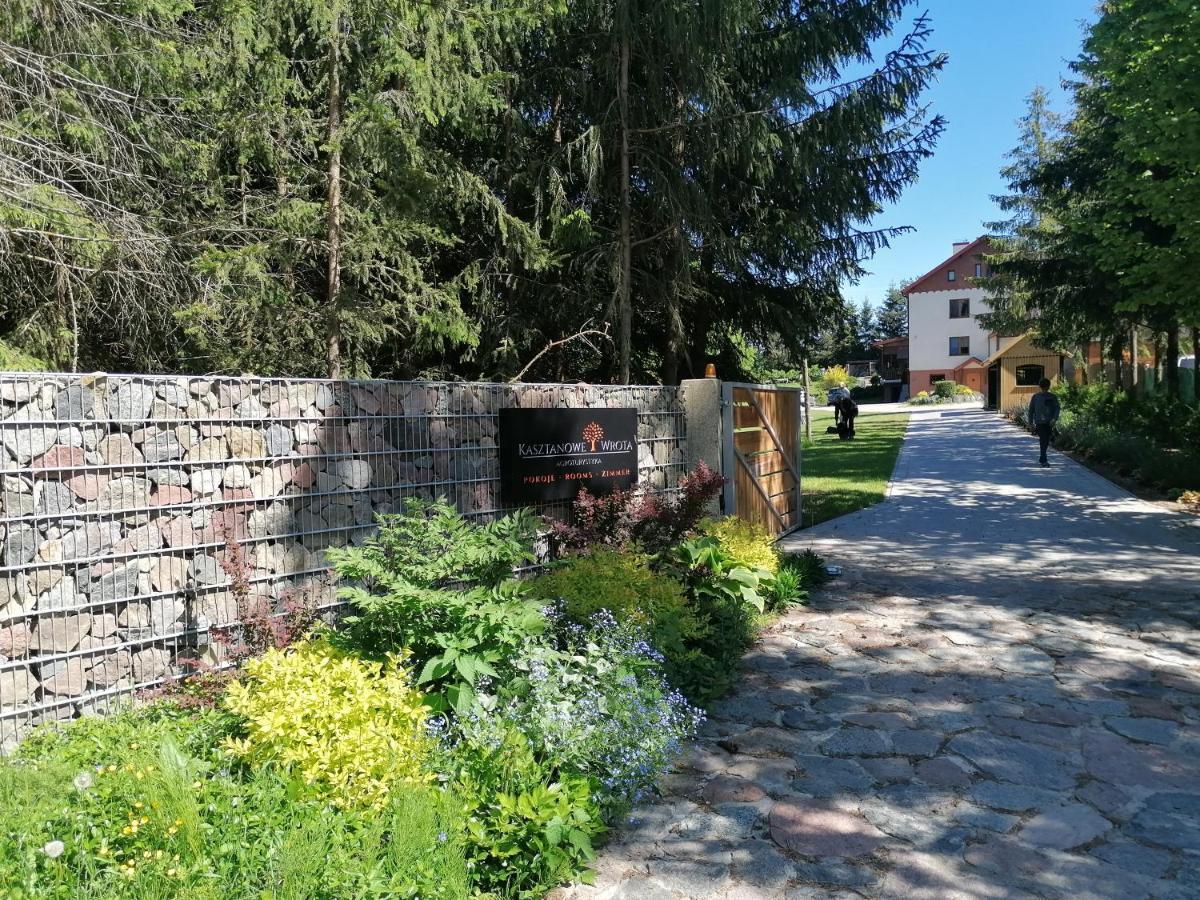 Kasztanowe Wrota Villa Kosewo  Buitenkant foto